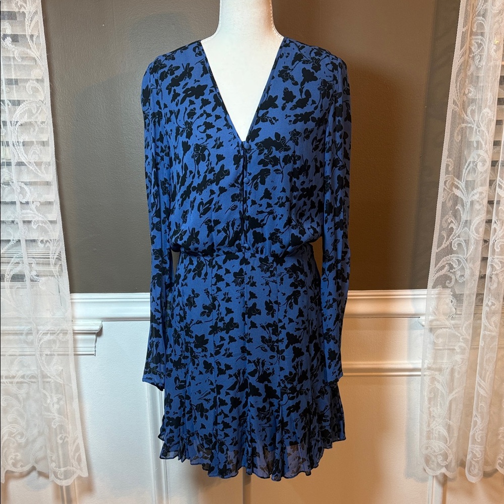 Karina Grimaldi Vicky Denim Floral Blue‎ Chiffon Mini Dress Long Sleeve M - Picture 2 of 11